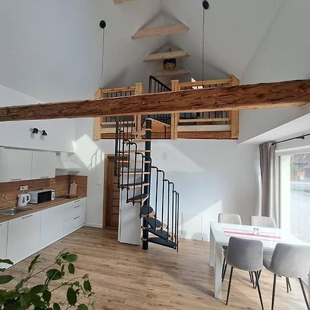 Apartman Loft Parnica ภายนอก รูปภาพ